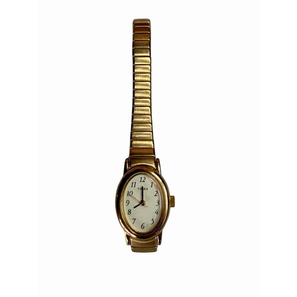 Vintage Timex LO Oval Ladies CR12176 Wristwatch ** READ**